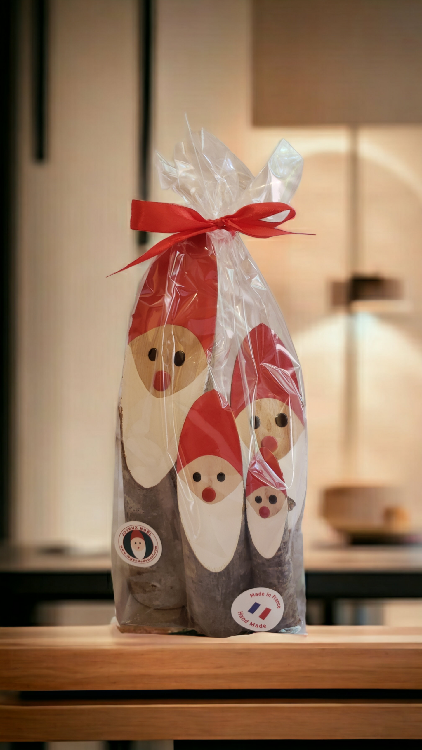 Sachet de 4 pères noël en bois